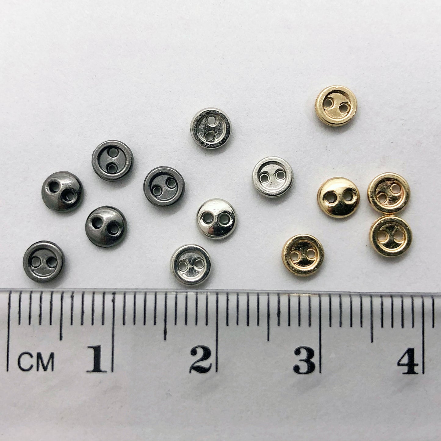 Metal buttons 4 mm, 10 pcs 